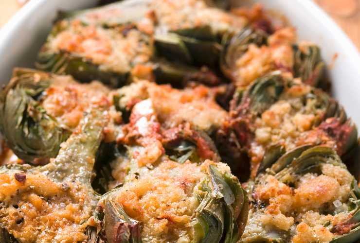 At Easter I got tired of eating artichokes all the same, so I make them like this - RecipeSprint