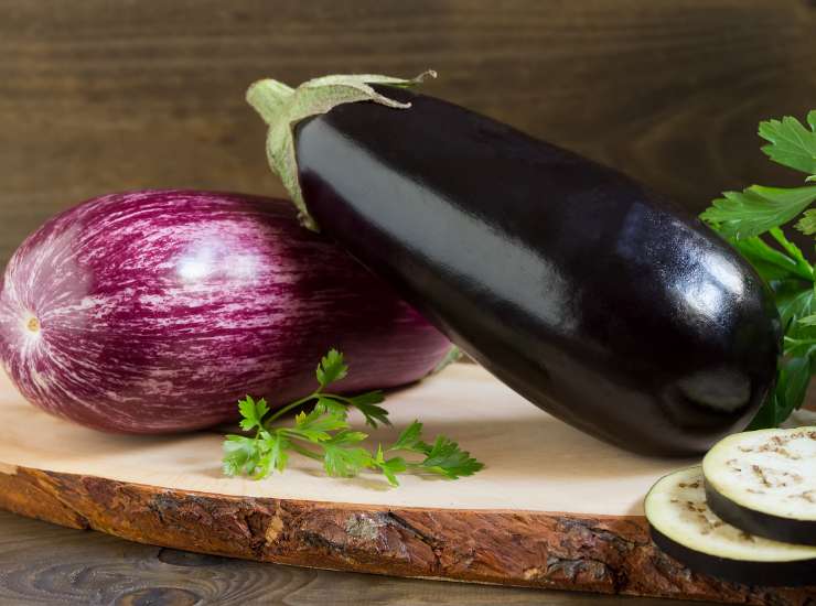 Sweet and sour aubergines: a side dish with seven wonders, try them now!  Photo by Recipe Sprint