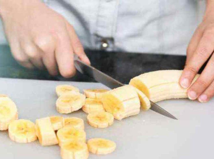 You have overripe bananas Create a light and tasty dessert Ricettasprint