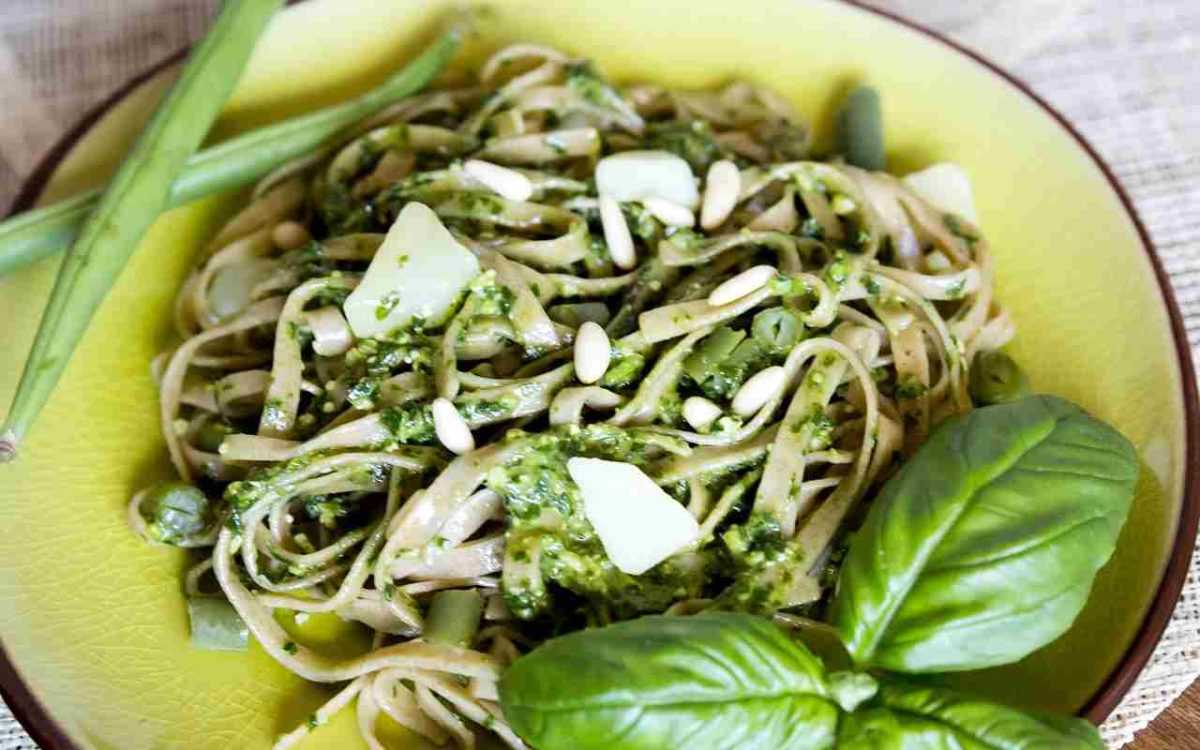 Fettuccine with pesto with green beans and primo sale 24042023 sprint recipe